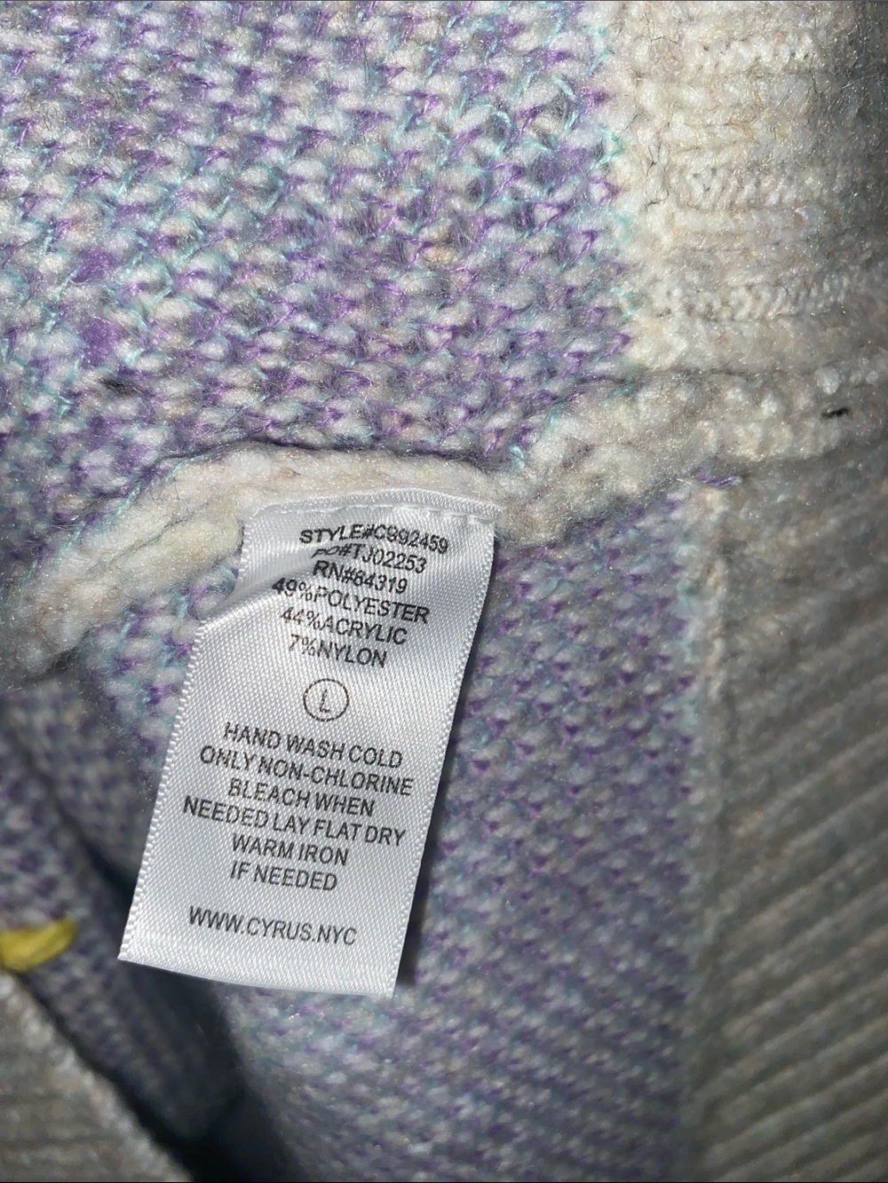 Cyrus Cream V-Neck Sweater Vest with Pastel Floral Embroidery - Picture 3 of 7